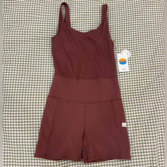 Vuori Ribbed Studio Onesie - Picture 2 of 12